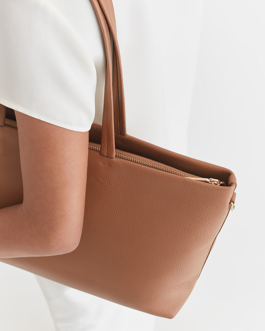 Small Easy Zipper Tote
